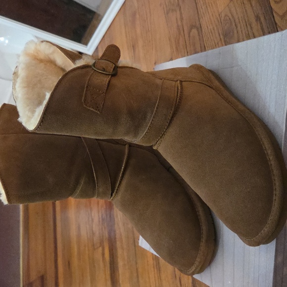 Women's (Size 8) Bearpaw Annie Hickory Mid Calf Brown Suede Sherpa Lined Boots - Picture 2 of 6